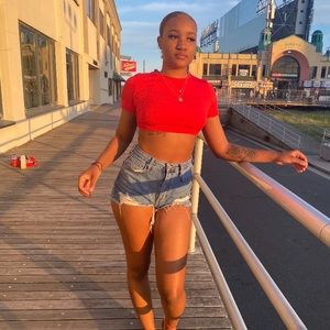 Meet your Posher, Keke